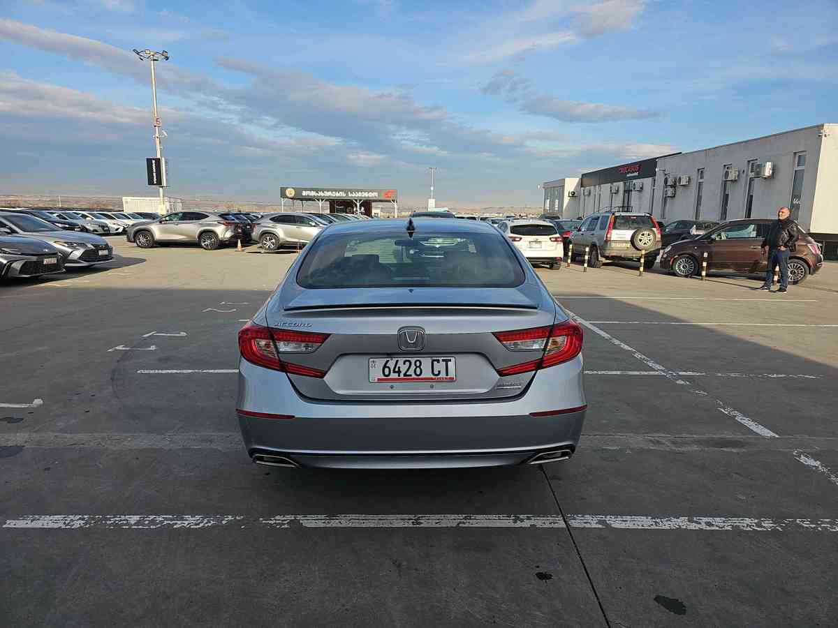 HONDA Accord - 8
