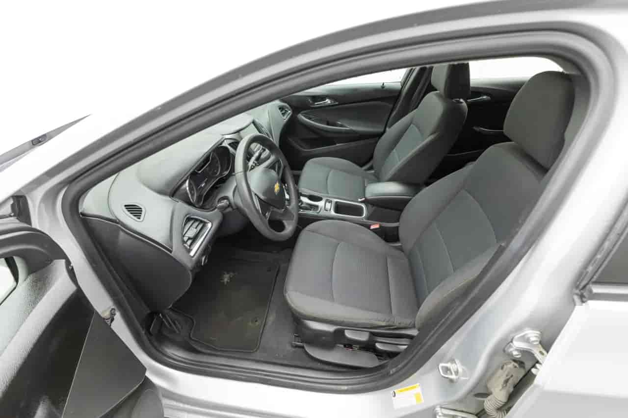 CHEVROLET Cruze - 10