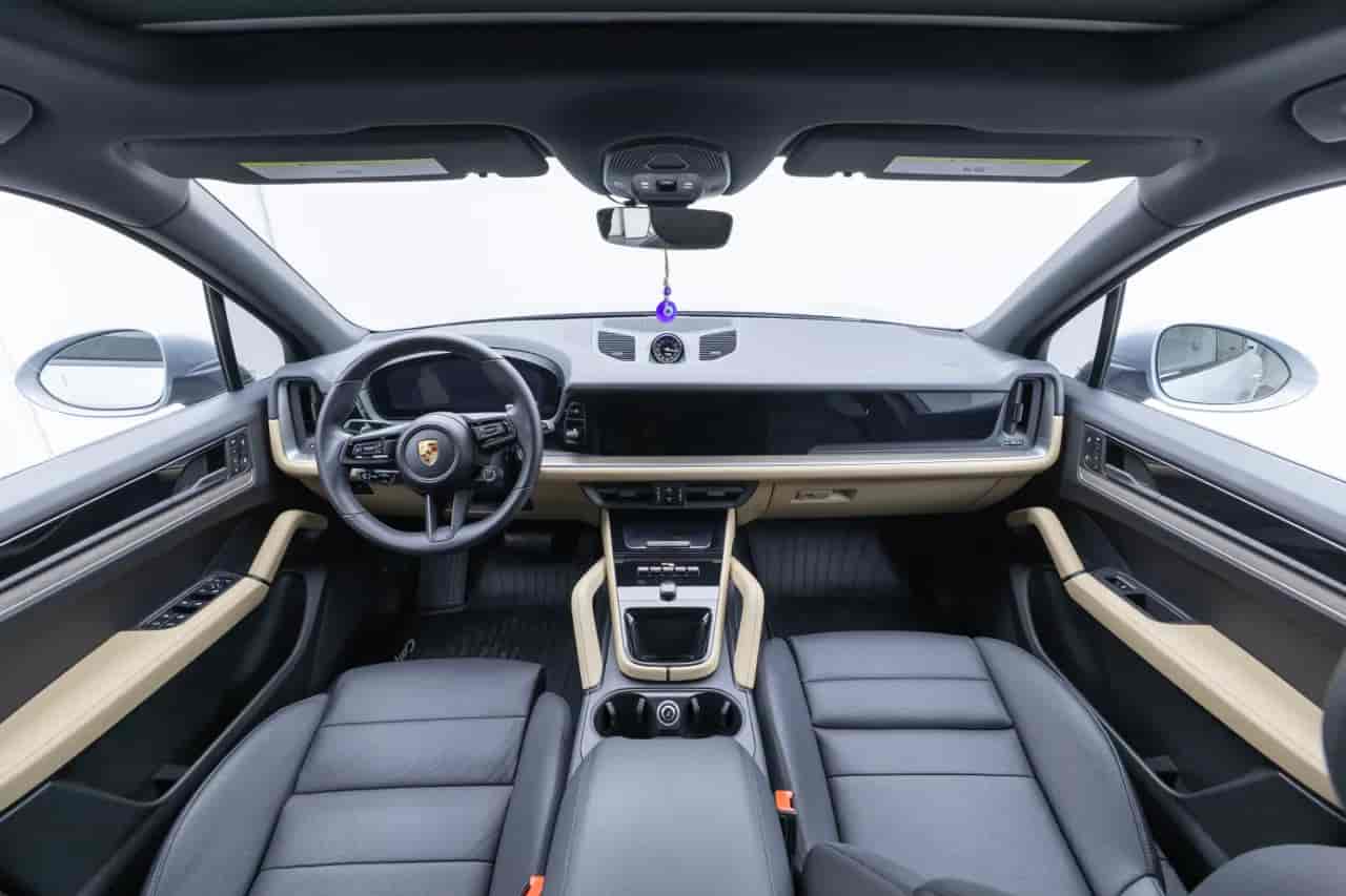 PORSCHE Cayenne - 9