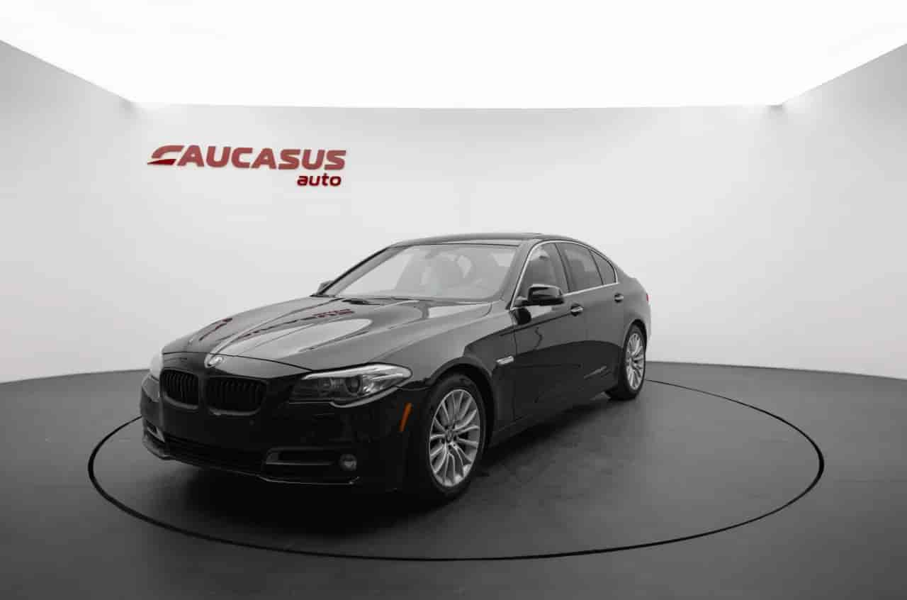 BMW 528i - 1