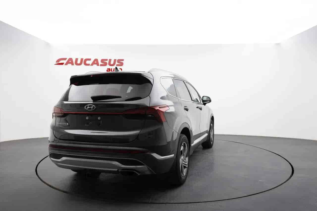 HYUNDAI Santa Fe - 4