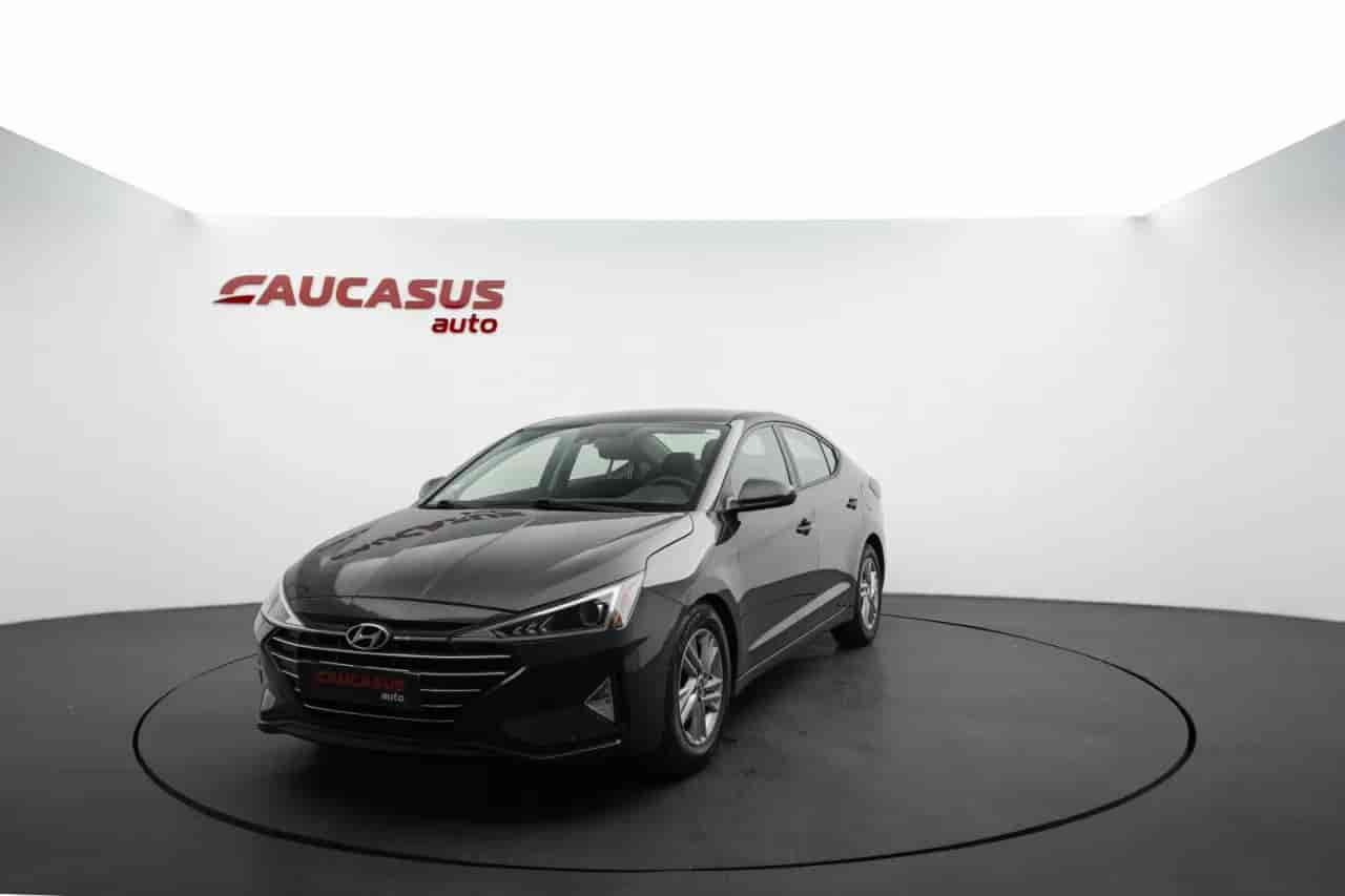 HYUNDAI Elantra - 1