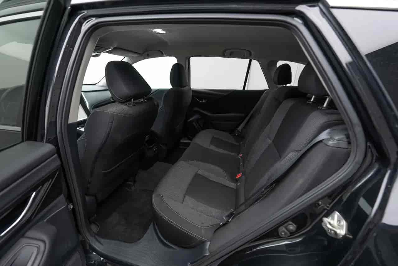 SUBARU Outback - 8