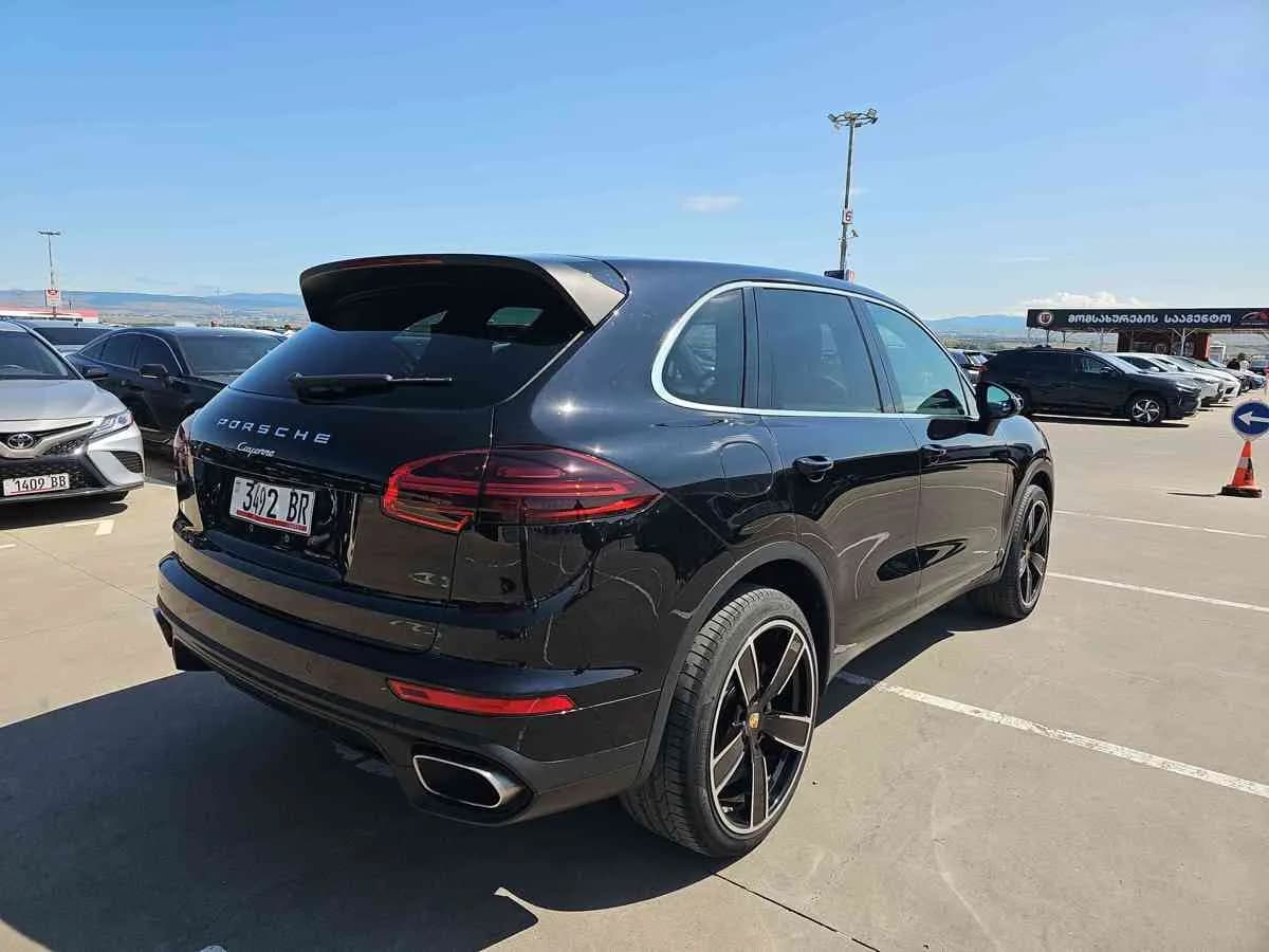 PORSCHE Cayenne - 4