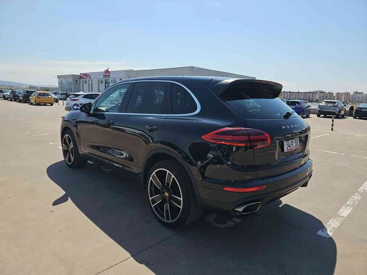PORSCHE Cayenne - 6
