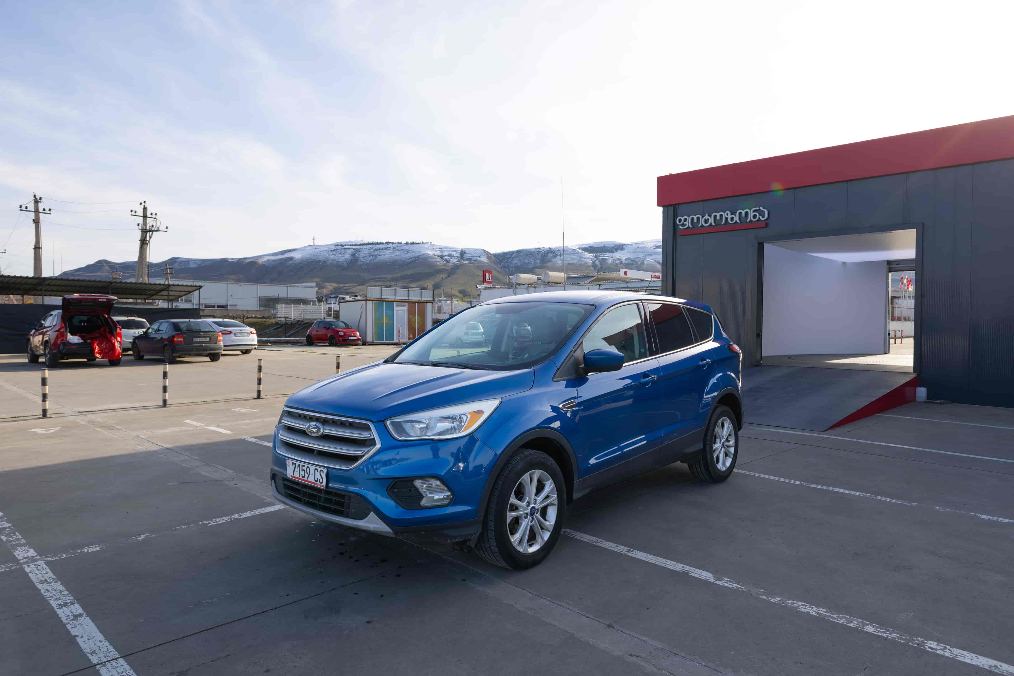 FORD Escape - 1