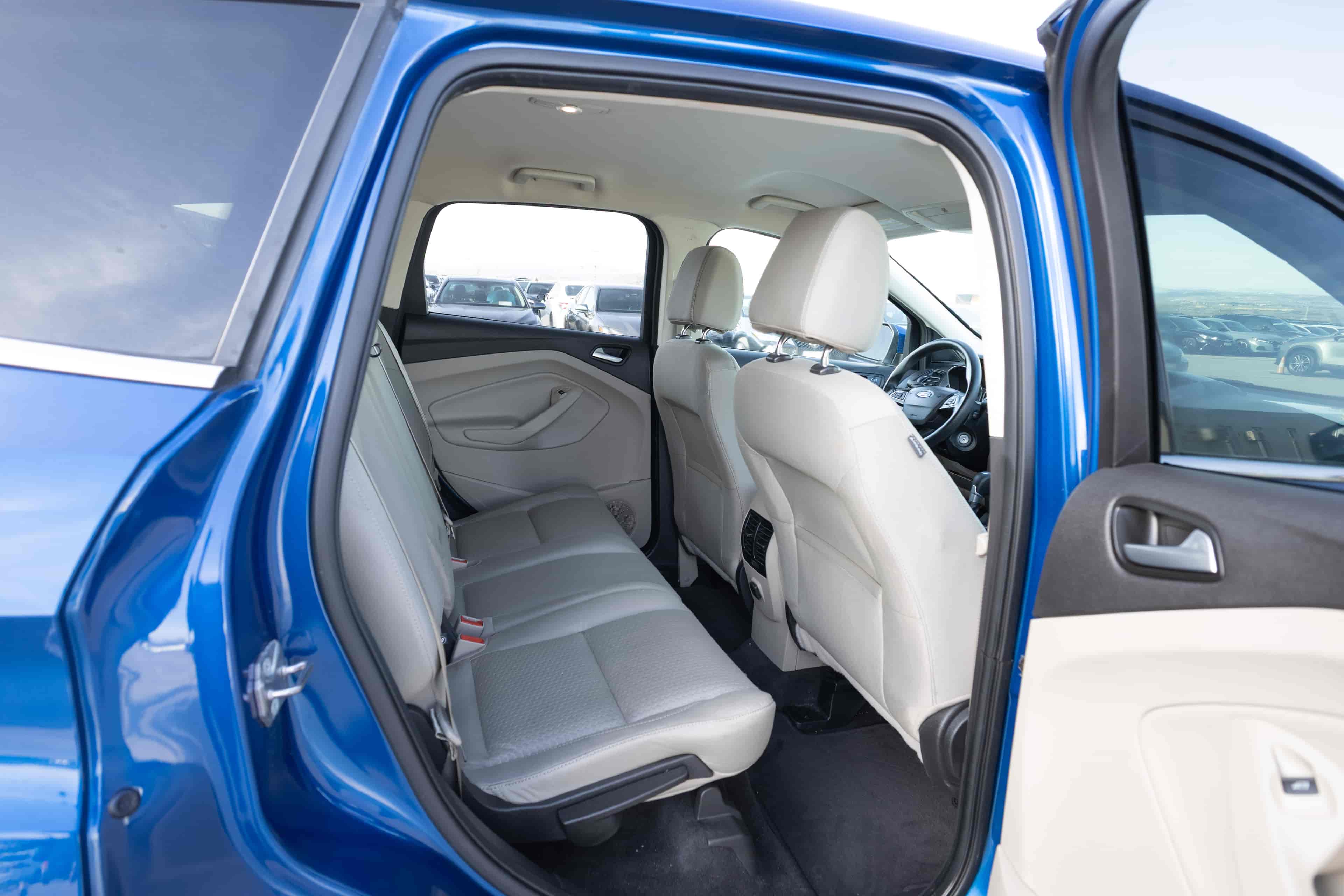 FORD Escape - 5