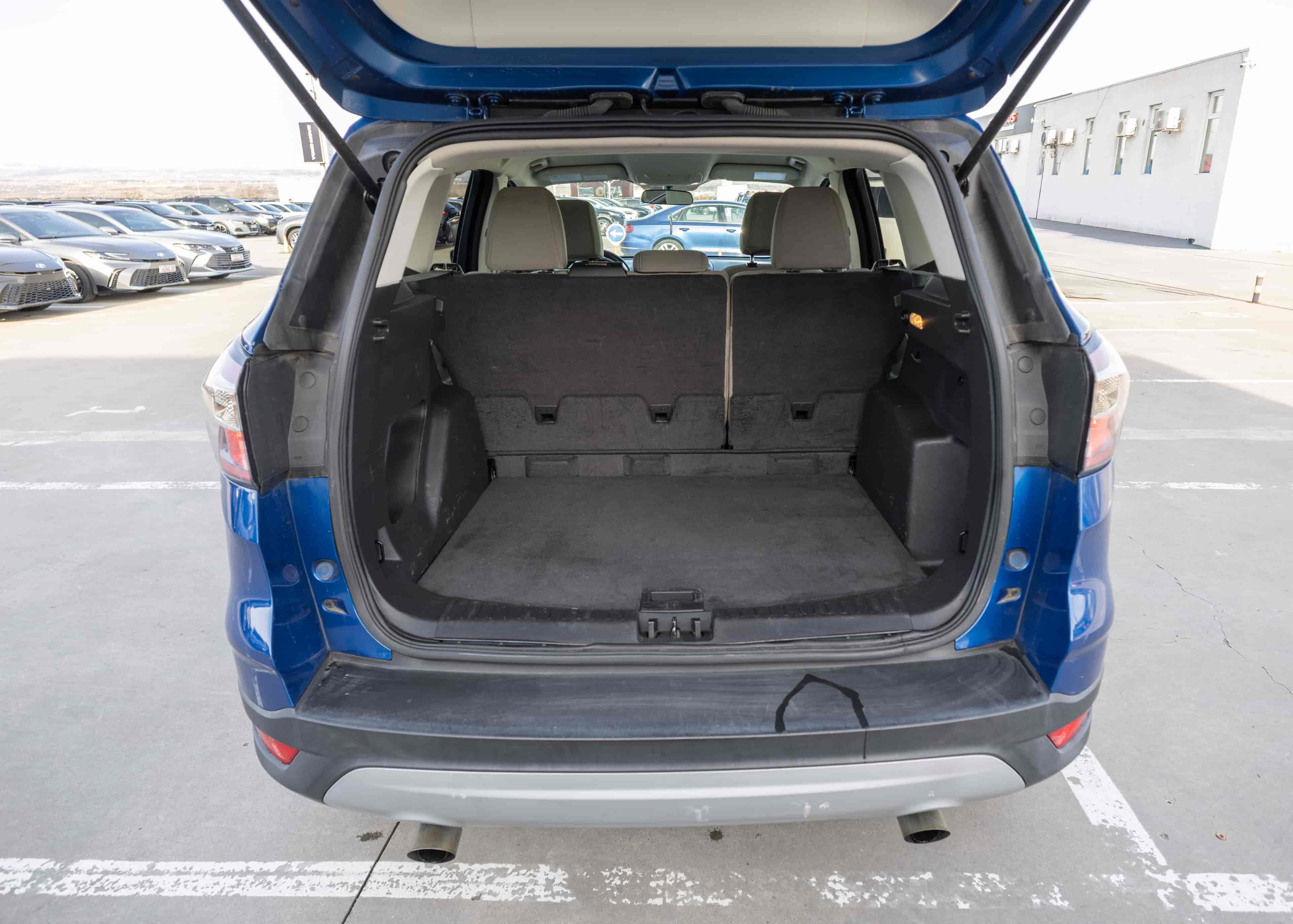 FORD Escape - 10