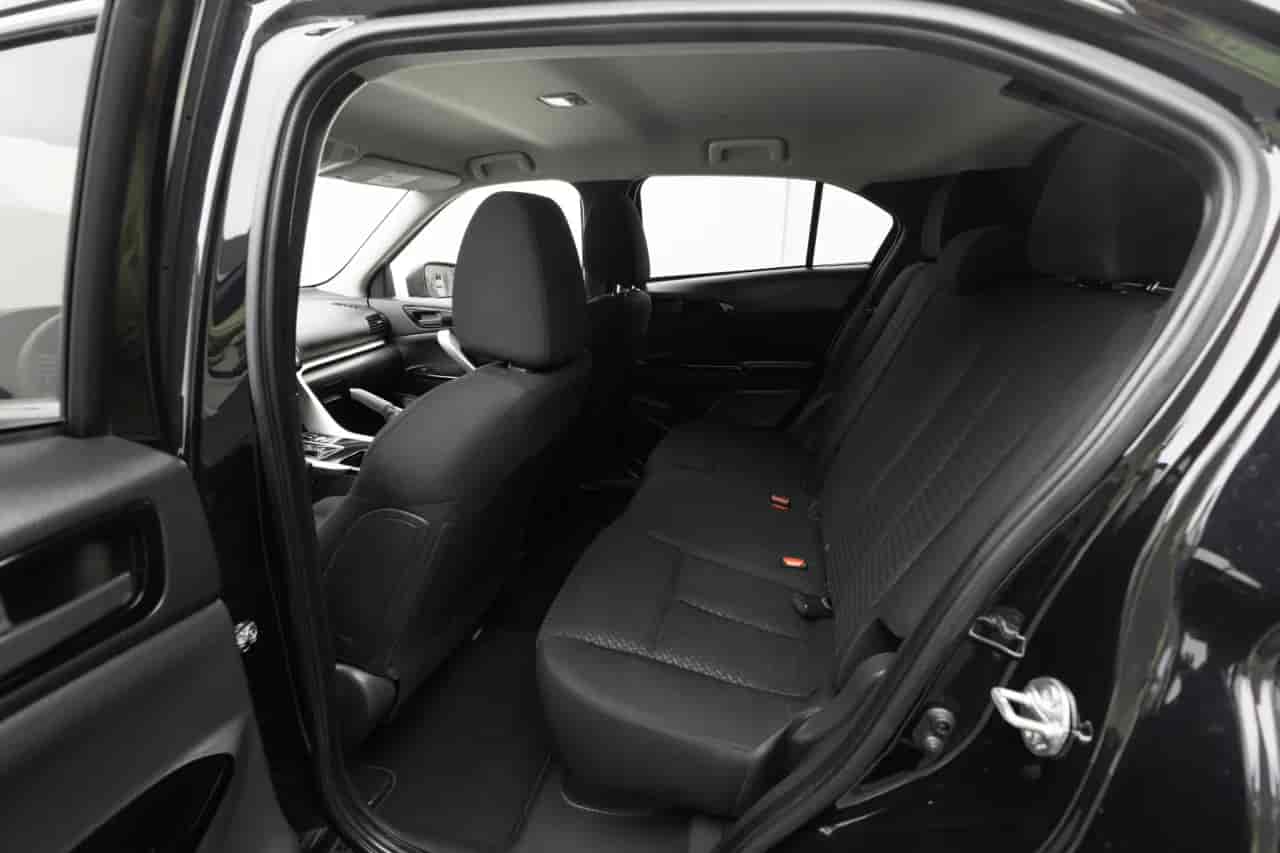 MITSUBISHI Eclipse Cross - 8
