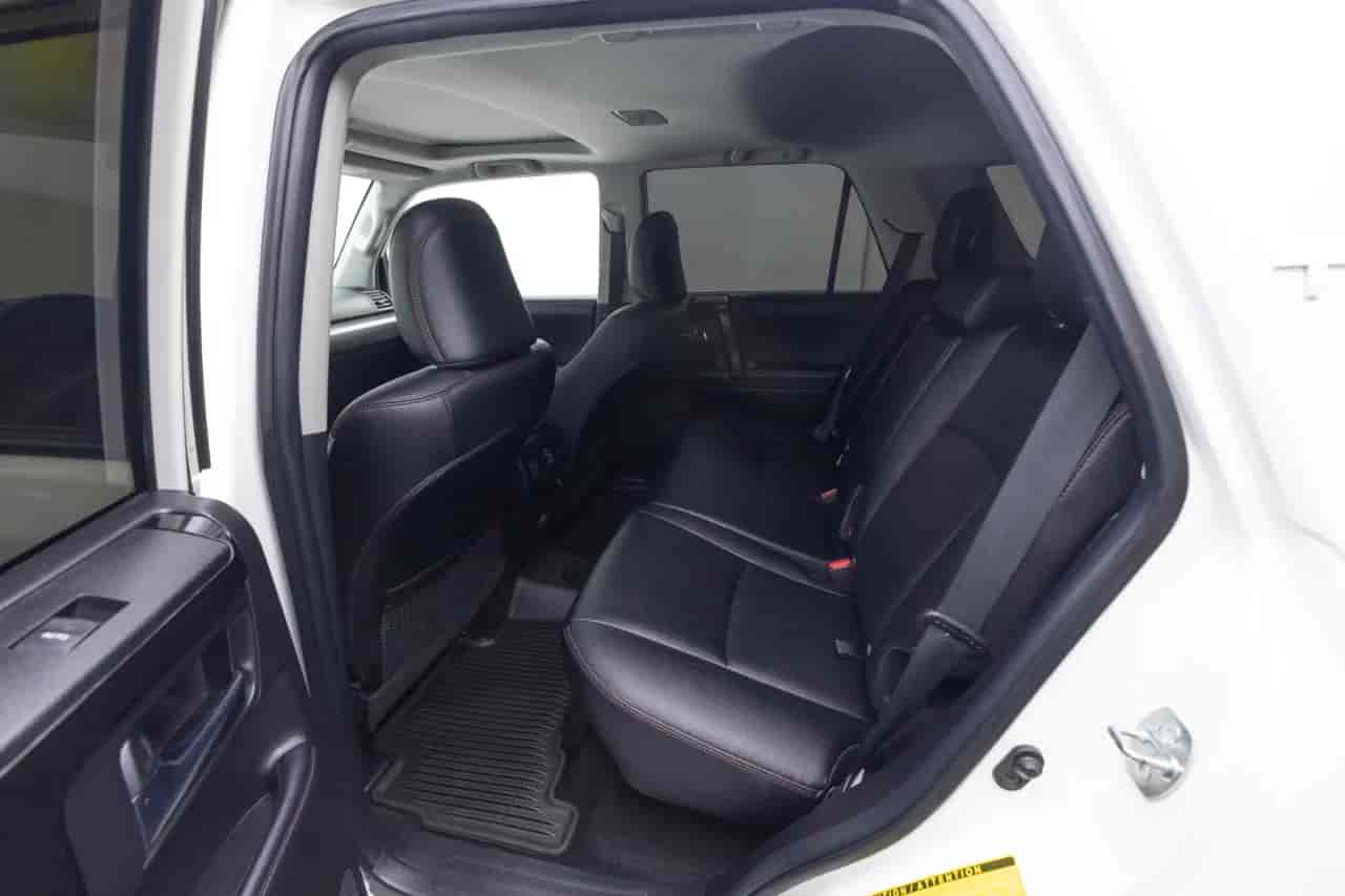 TOYOTA 4-Runner - 8