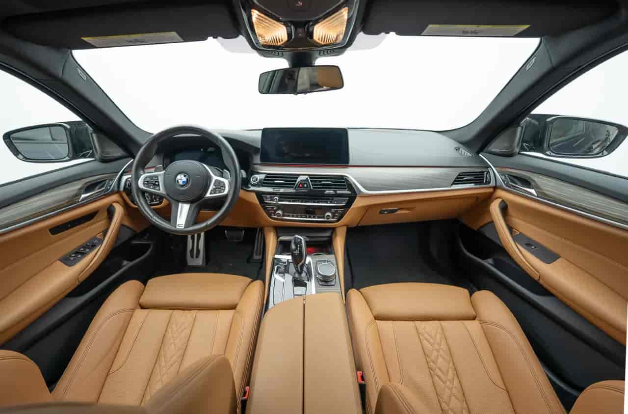 BMW 540i - 9