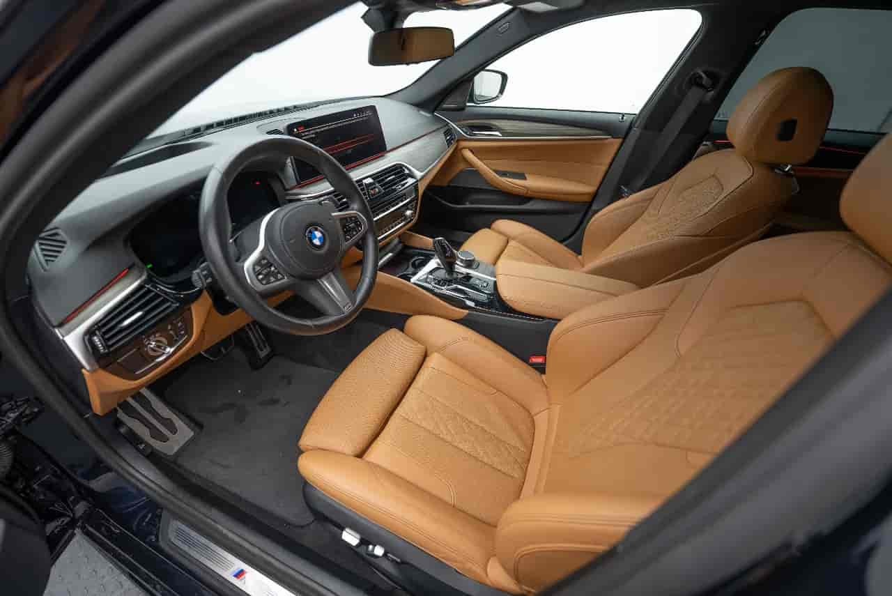 BMW 540i - 10