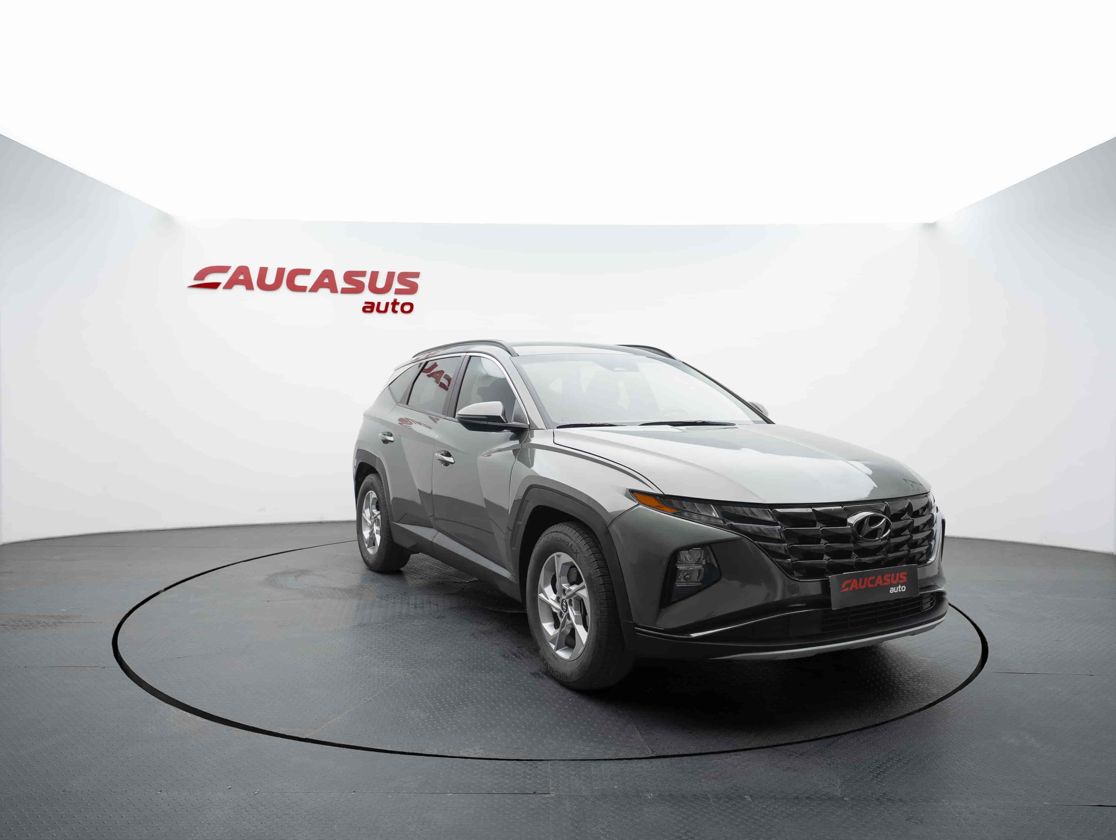 HYUNDAI Tucson - 3