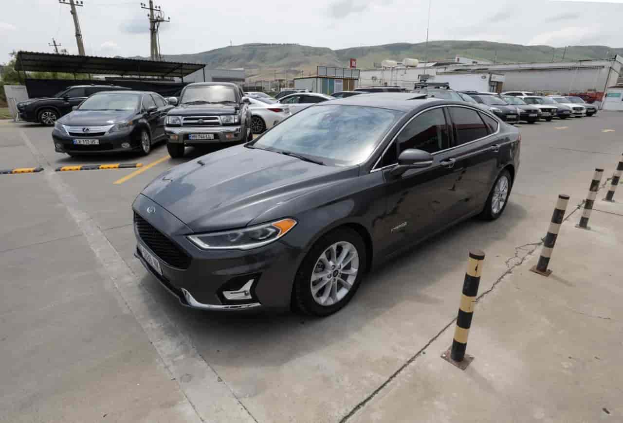 FORD Fusion - 1