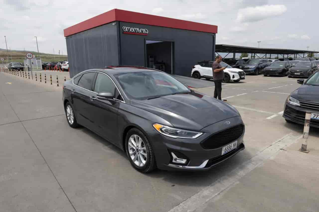 FORD Fusion - 3