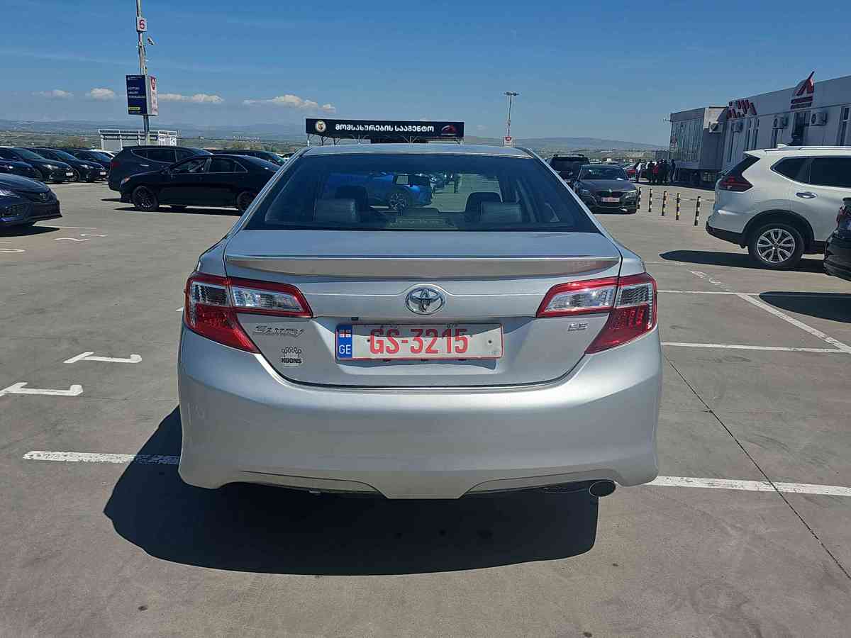 TOYOTA Camry - 5