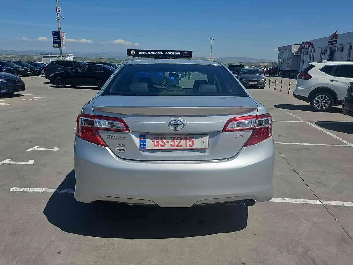 TOYOTA Camry - 5