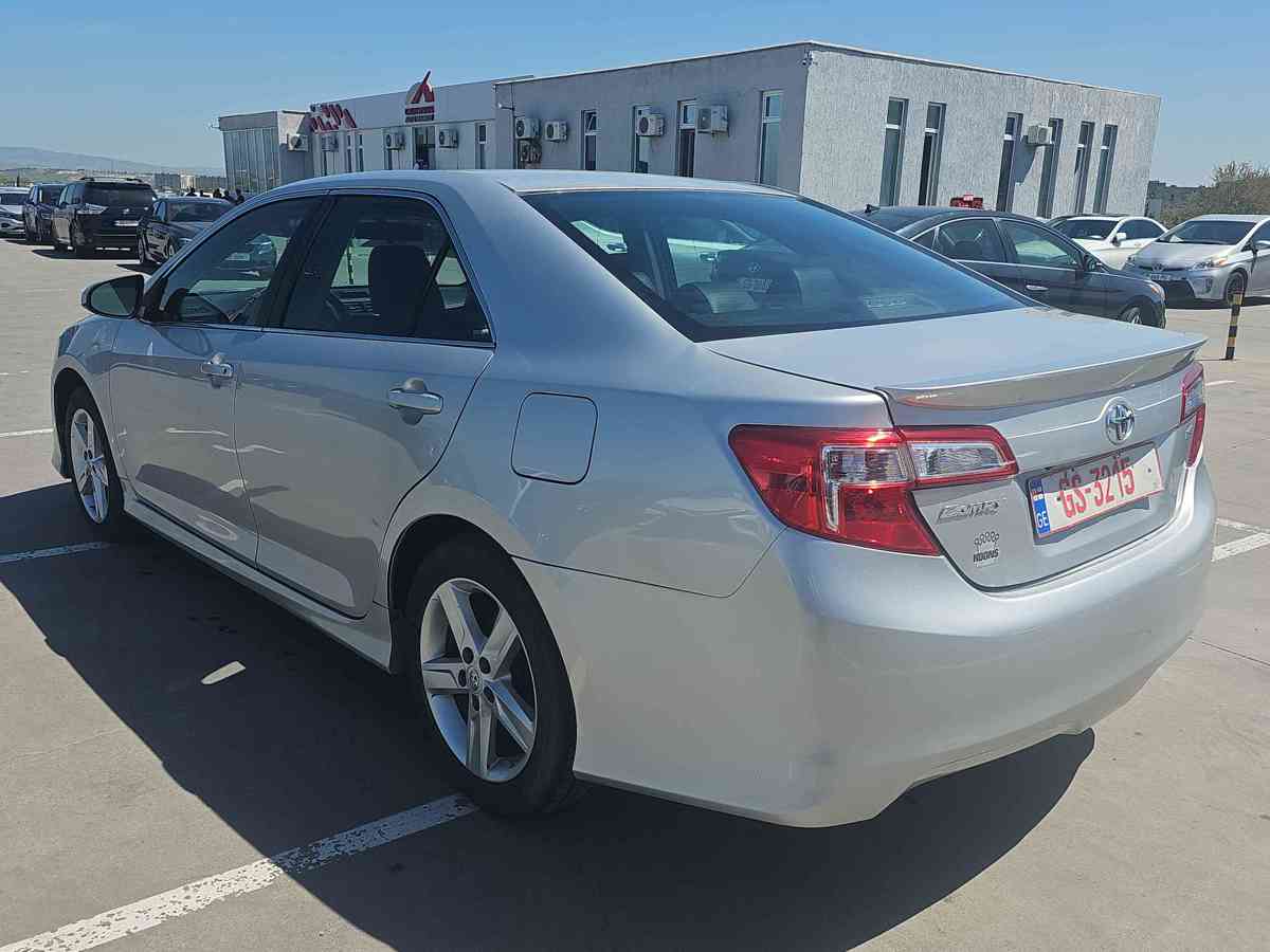 TOYOTA Camry - 6