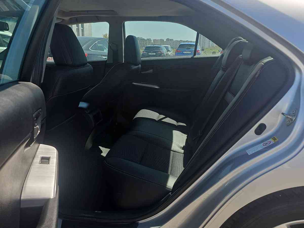 TOYOTA Camry - 7