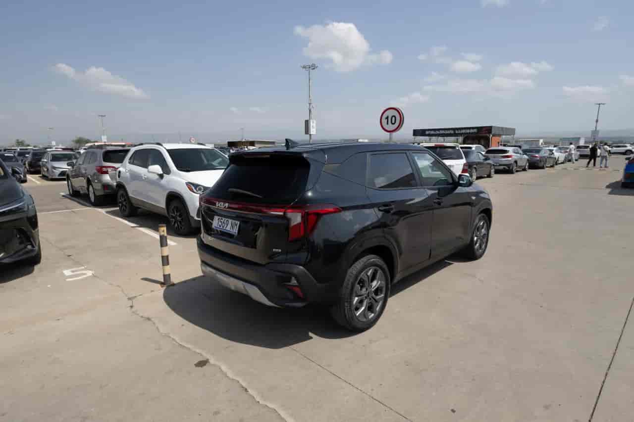 KIA Seltos - 4