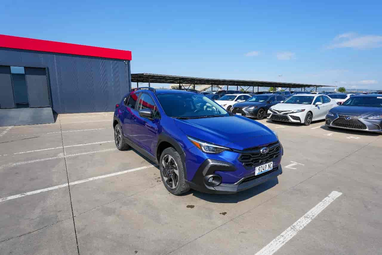 SUBARU Crosstrek - 3