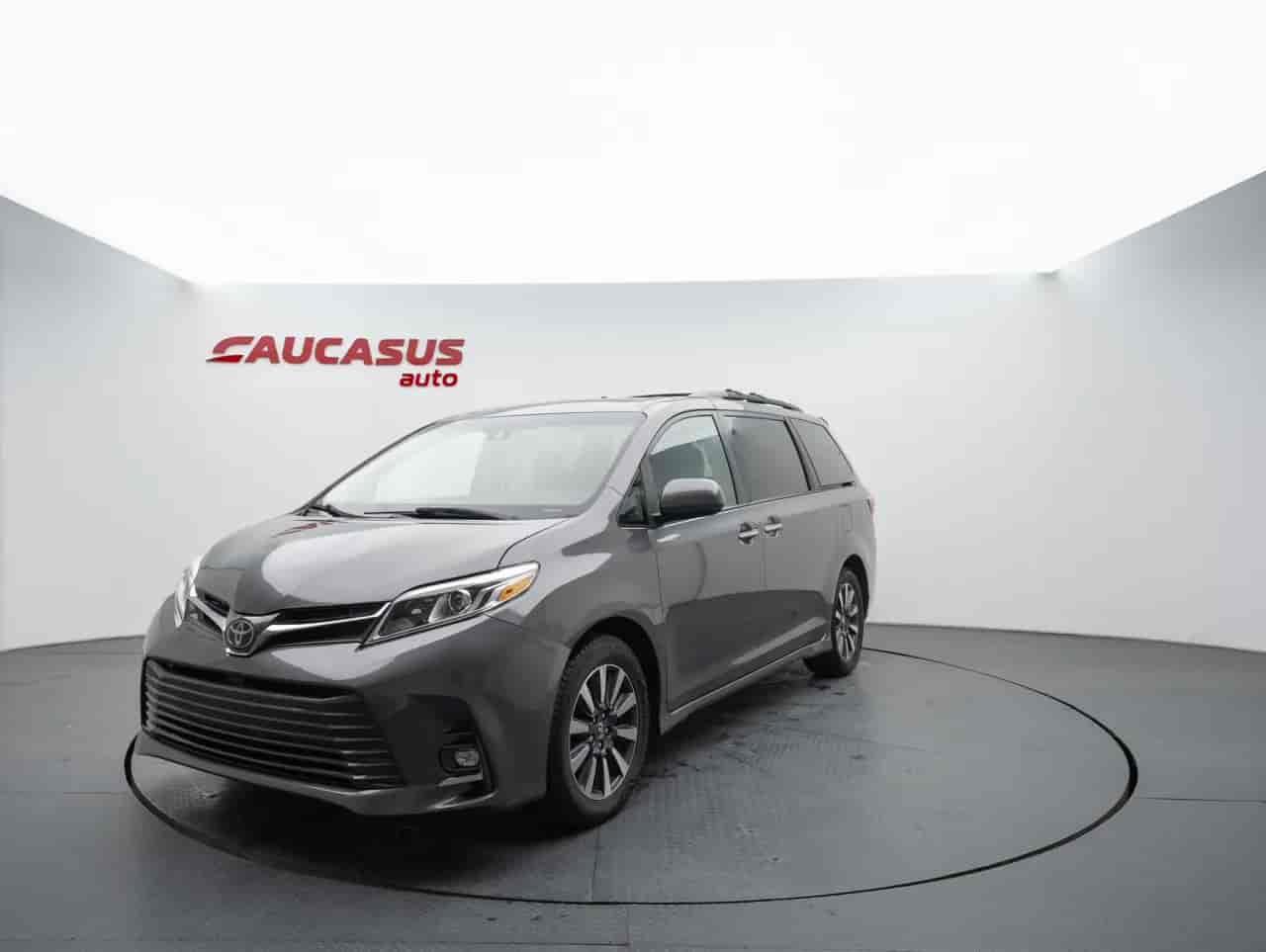 TOYOTA Sienna - 1