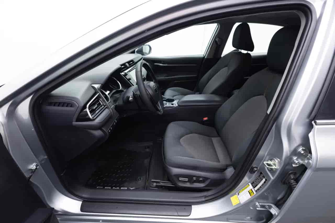 TOYOTA Camry - 10