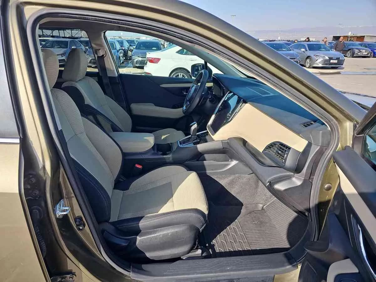 SUBARU Outback - 10