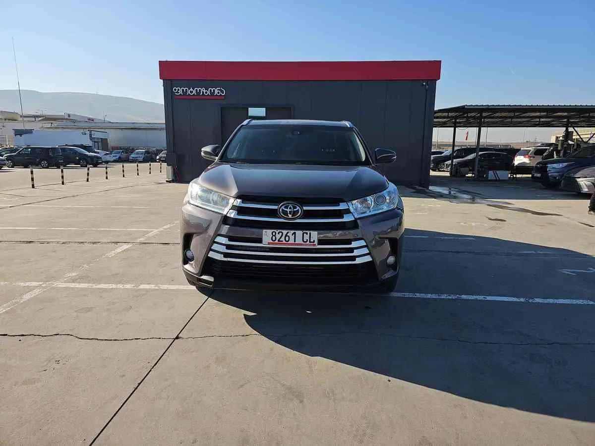 TOYOTA Highlander - 2