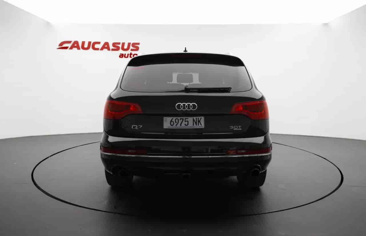 AUDI Q7 - 5