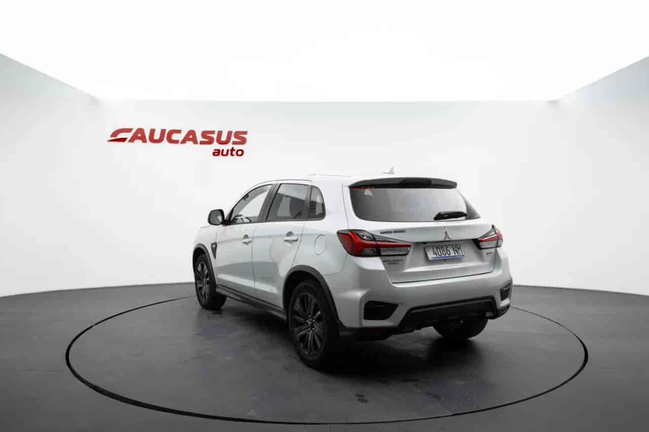 MITSUBISHI Outlander Sport - 6