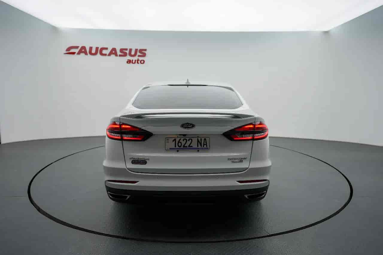FORD Fusion - 5