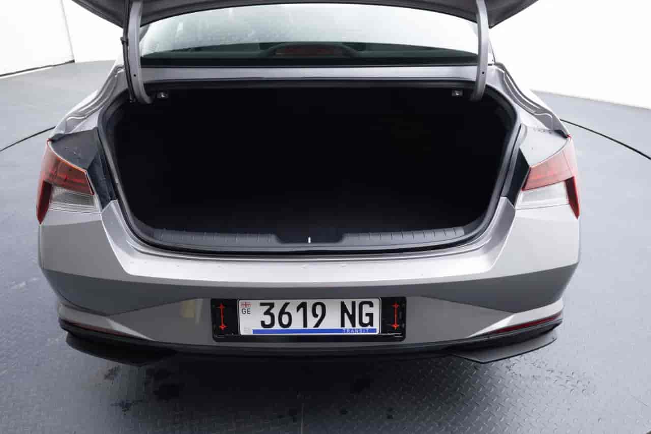 HYUNDAI Elantra - 7