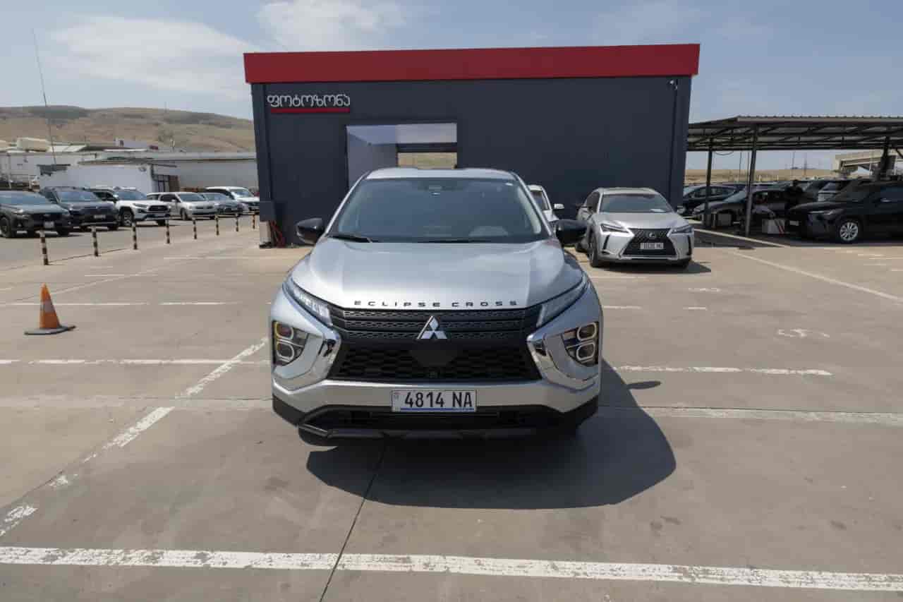 MITSUBISHI Eclipse Cross - 2