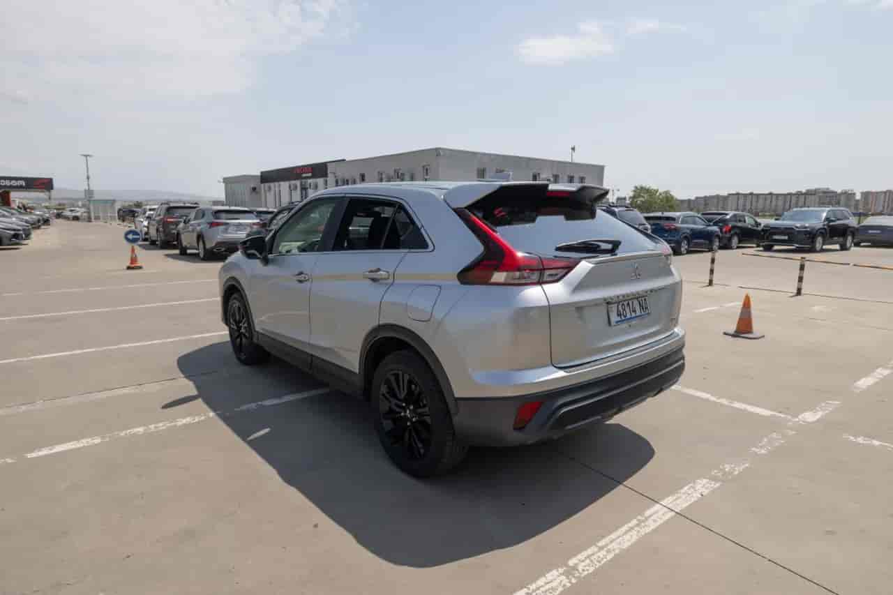 MITSUBISHI Eclipse Cross - 6