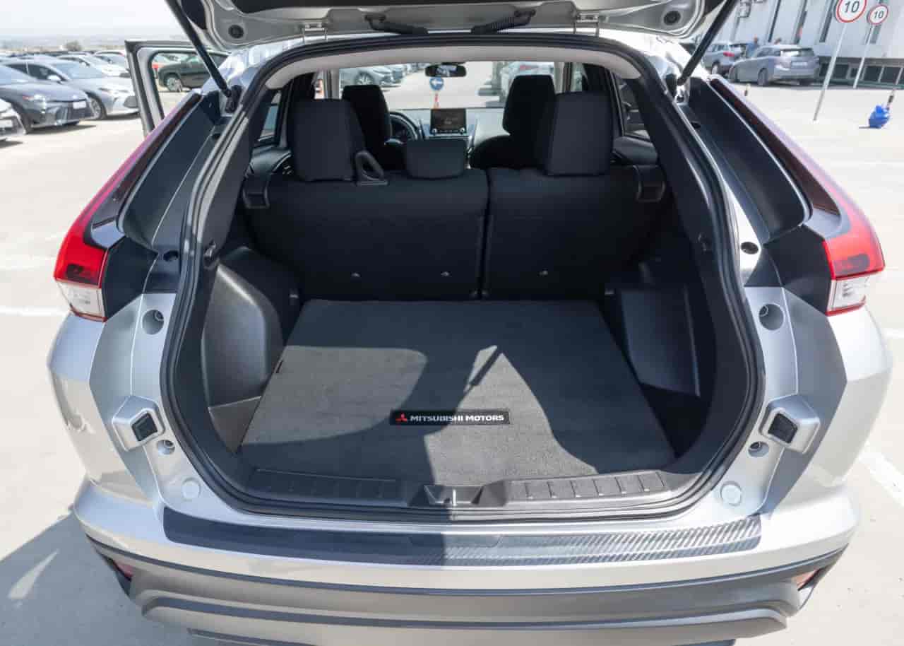 MITSUBISHI Eclipse Cross - 7