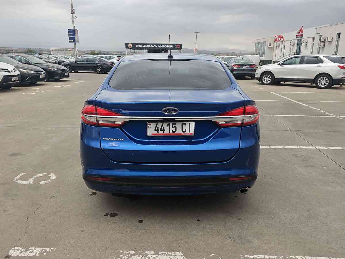 FORD Fusion - 5