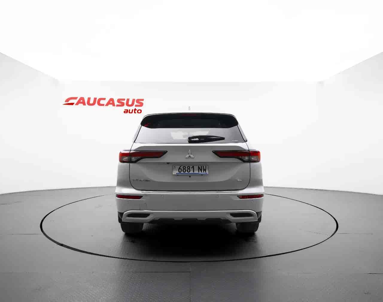 MITSUBISHI Outlander - 5