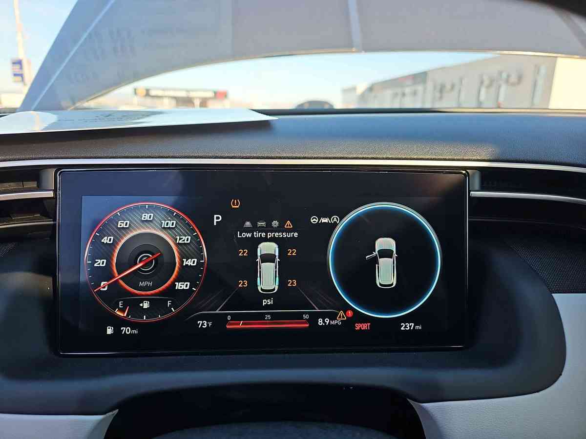 HYUNDAI Tucson - 9