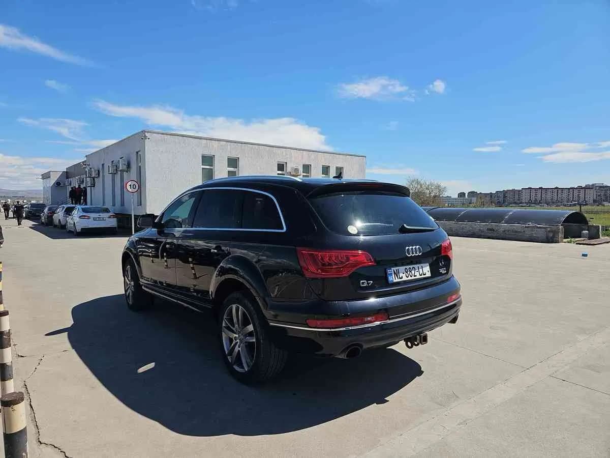 AUDI Q7 - 6