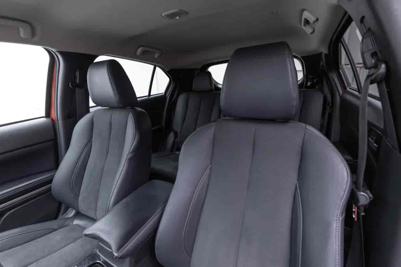 MITSUBISHI Eclipse Cross - 10
