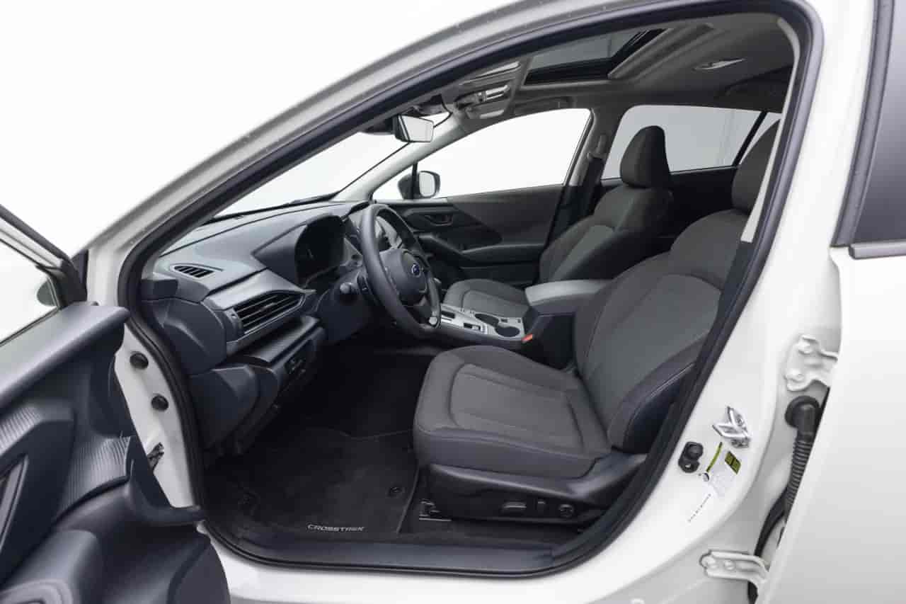 SUBARU Crosstrek - 10