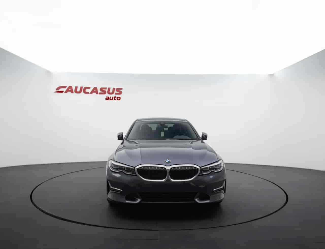 BMW 3-Series - 2