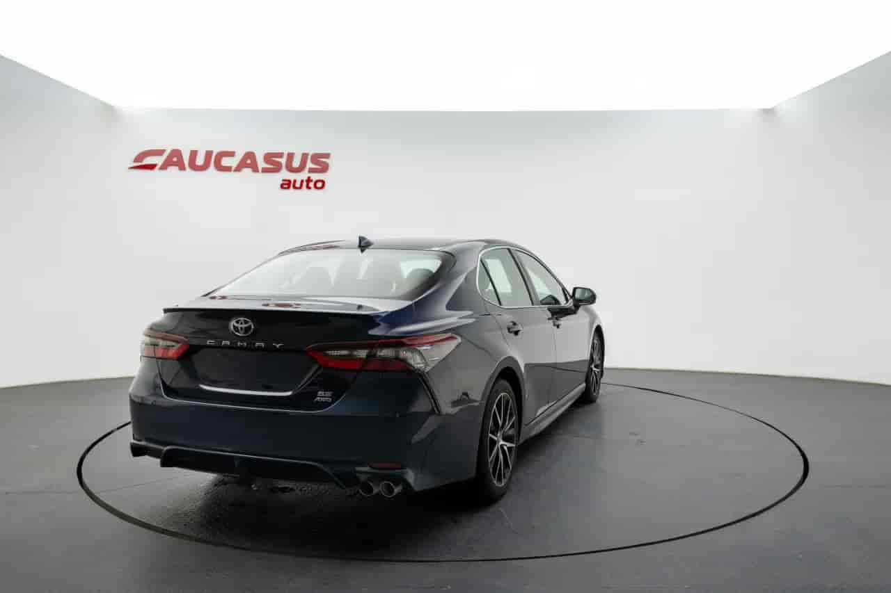 TOYOTA Camry - 4