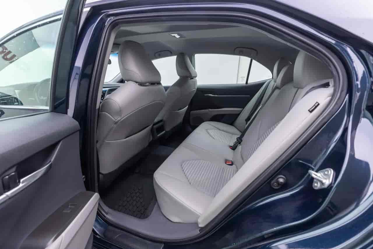 TOYOTA Camry - 8