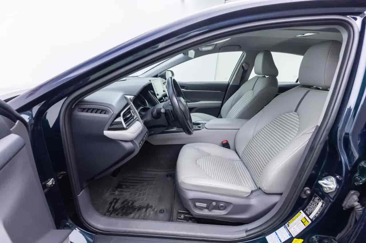 TOYOTA Camry - 10