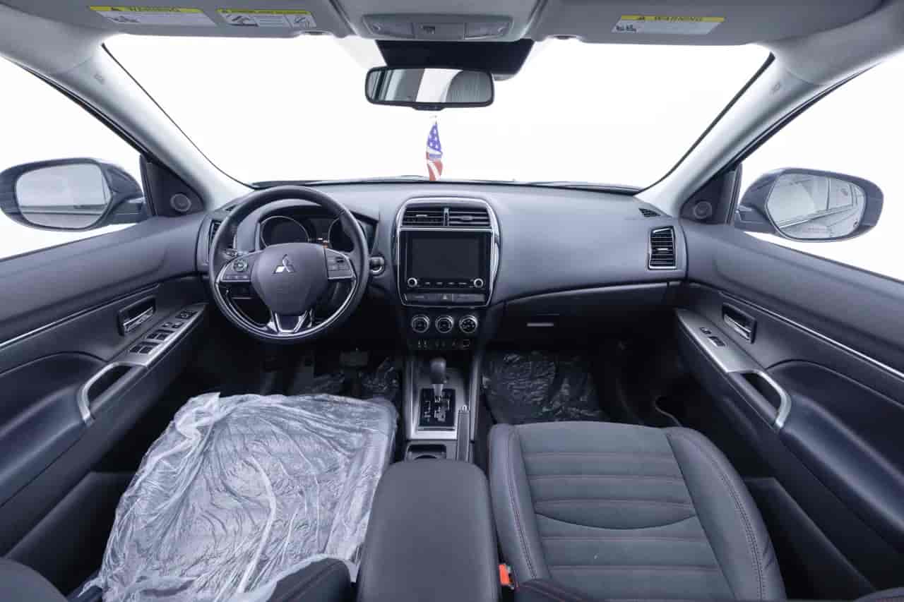 MITSUBISHI Outlander Sport - 9