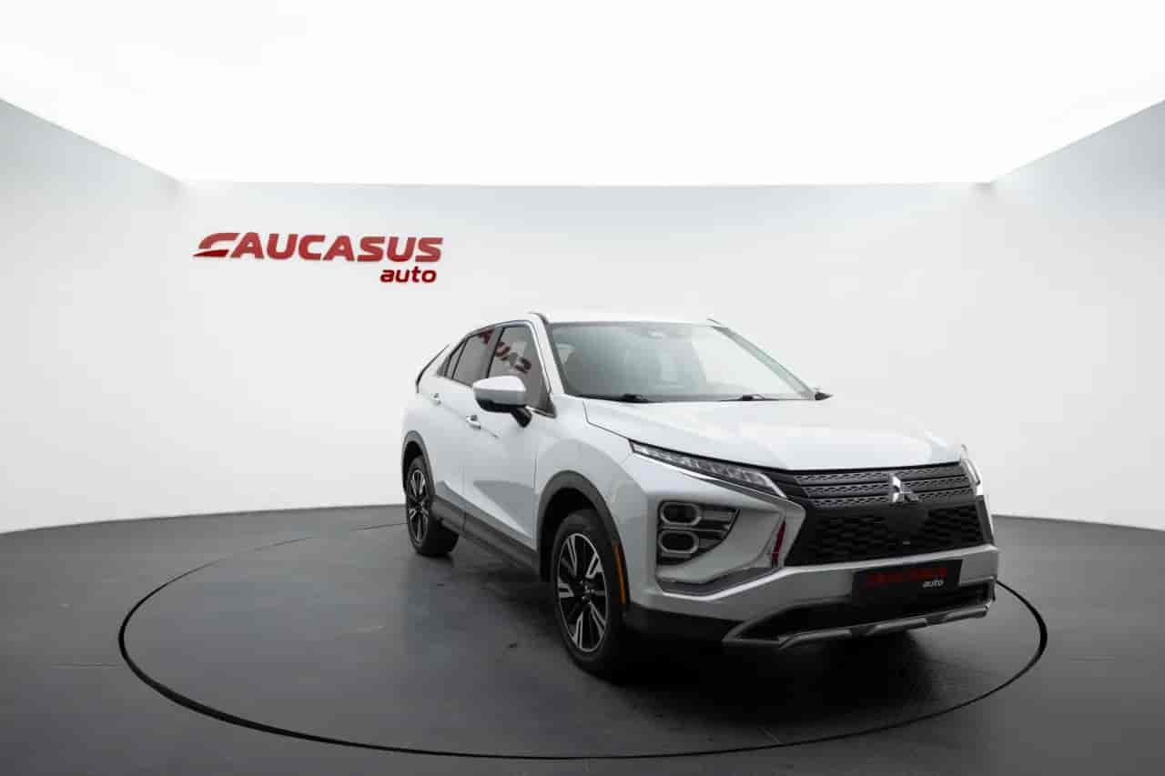 MITSUBISHI Eclipse Cross - 3