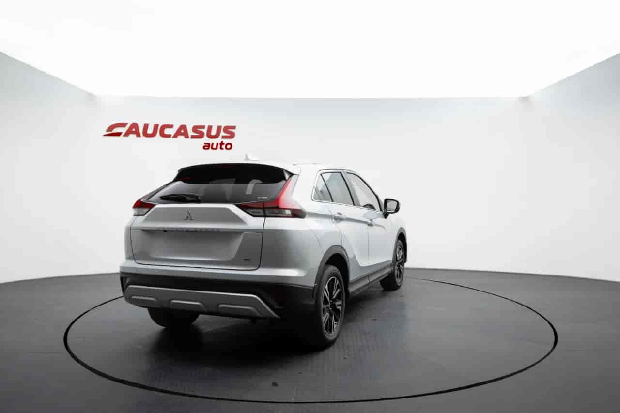 MITSUBISHI Eclipse Cross - 4