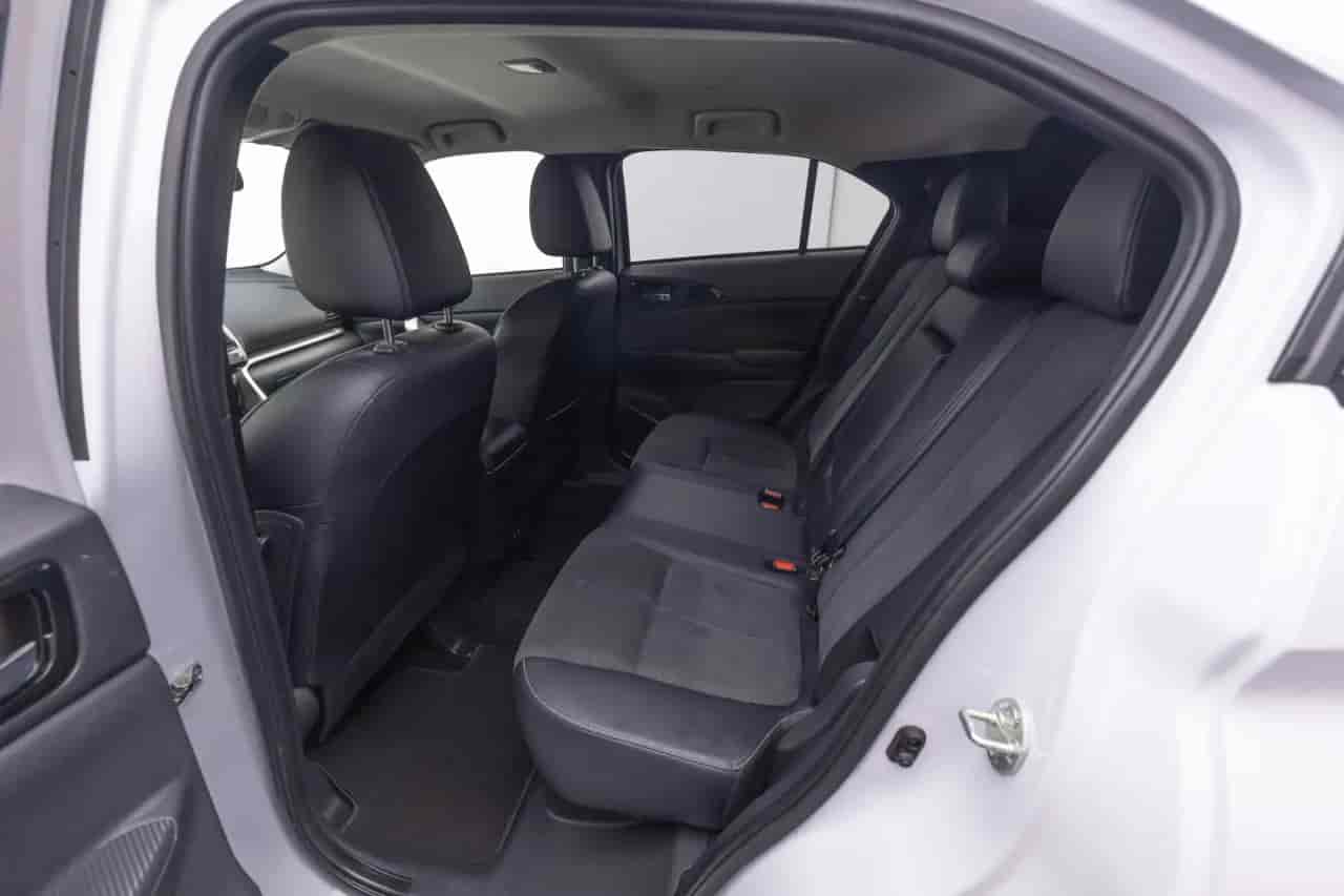MITSUBISHI Eclipse Cross - 8